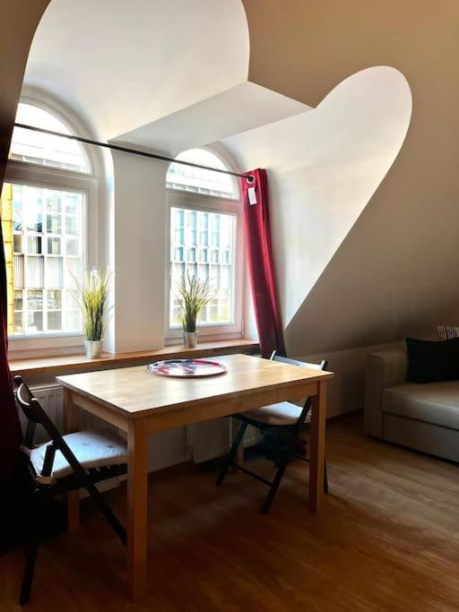 Bezagenta Centrum3 Studio Wi-Fi Great Location! Varsovia Exterior foto